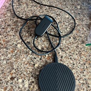 Verizon Wireless Charging Station Compatible With iPhone Used